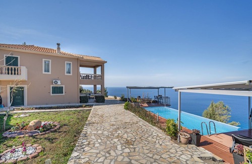 Evgiros Villa | Country House 'Sea View 2' with Sea View, Wi-Fi and Air Conditioning