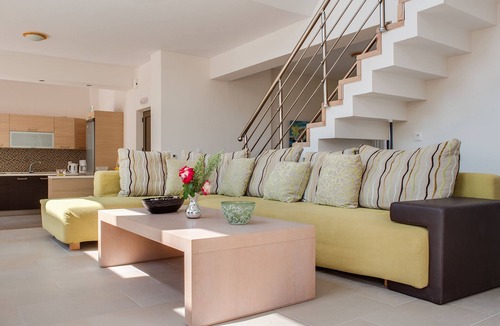 Skouloufia Villa | Countryside villa with private pool and views