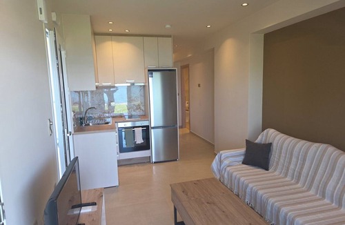 Zalongo Apartment | Cozy 1-bedroom,fully equipped apartment in serene Ligia,Preveza