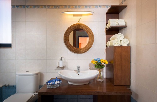 Lahania Villa | CRISTELIA SEASIDE POOL VILLA