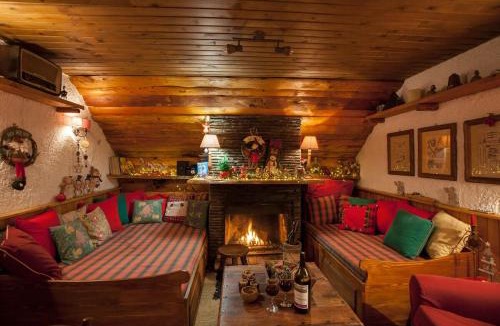 Eptalofos Ski Chalet | Dandy Villas Agoriani - Chalet Iris- Fireplace - Up to 6