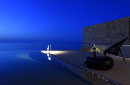 Ano Meria Villa | Dazzling Folegandros Suite | Nefeli Suite | Breathtaking Aegean Sea Views