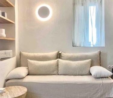 Artemonas House | Dee House Sifnos