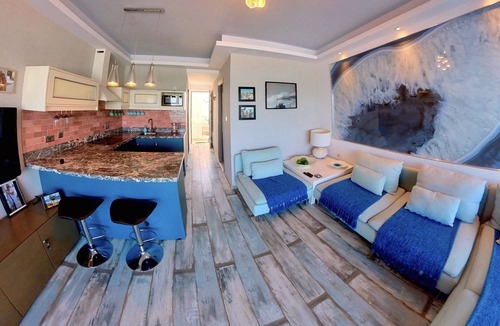 Haraki Apartment | Deluxe Beach Apartment- Sleeps 2 & Private Terrace