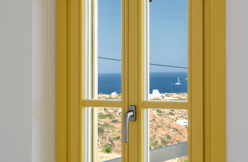 Psathi House | Deluxe Suite with Private Pool and side-Seaview