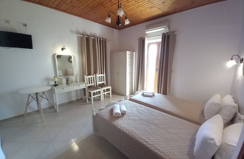 Mithimna Hotel | DIAMOND VIEW