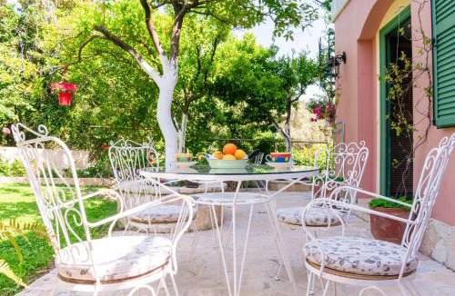 Parga Apartment | Dimitra's Garden - Holiday Apartments