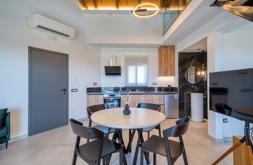 Aria House | Doceo Refined Living Suite 5