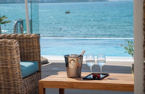 Stalida Apartment | Dream Villa Aphrodite-2 bedrooms Beach Front with private pool