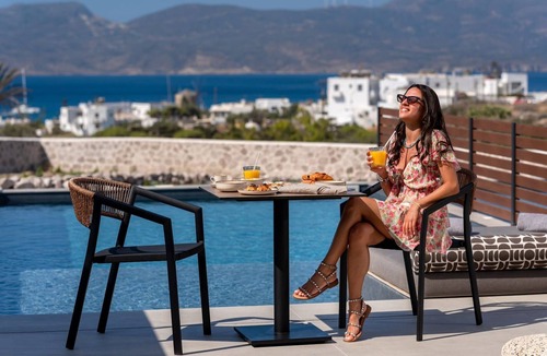 Adamas Apartment | Drythis Suite, Divine Sea Views, Private Pool, Furnished Terrace, Milos