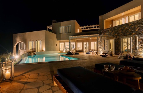 Elounda Villa | Dual-Villa Estate 2 Heated Pools & Gym