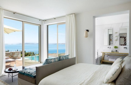 Ouranoupoli Villa | Eagles Villas Halkidiki Junior Pool Villa