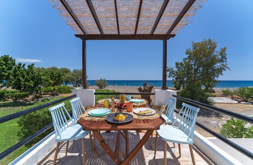Gennadi Hotel | Eco Beach and Magic Garden
