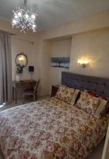 Longakion Apartment | Elegant View - Trikala - 3BD Apt