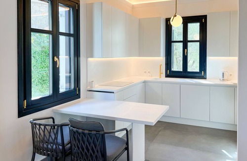 Spetses House | ELEGANT VILLA