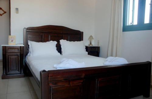 Kamilari Apartment | Eleni Apts