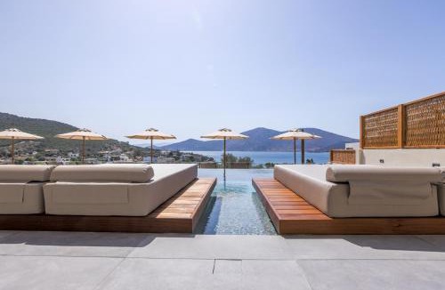 Steni Dirfyos Apartment | Elivia Boutique Suites