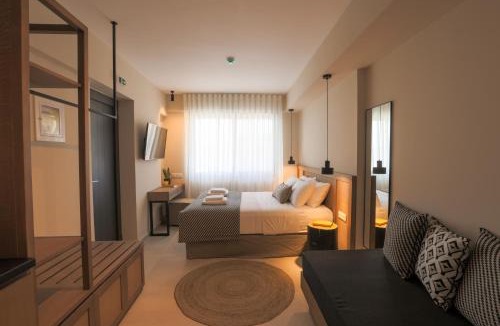 Steni Dirfyos Apartment | Elivia Boutique Suites