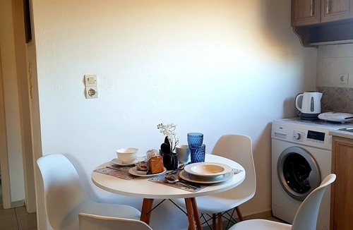 Karteros Apartment | Emmanouil 3 airport beach apartment