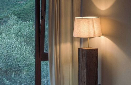 Artemisia House | Endless Green: Tranquil Mountain Retreat with Breathtaking Views
