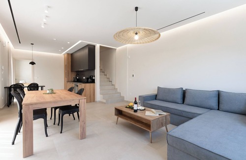 Agios Dimitrios Apartment | Enjoy a comfortable and luxurious stay.