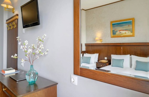 Agia Triada Hotel | EONA BEACH RESORT by Greek Pride