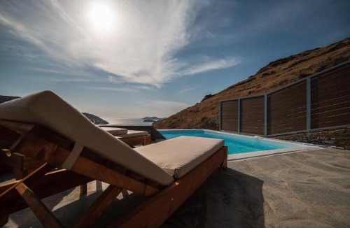 Kithnos House | Epithea Suites Kythnos 4 με ιδιωτική πισίνα