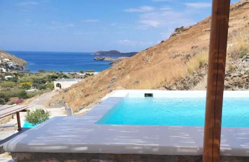 Kithnos House | Epithea Suites Kythnos 5 με ιδιωτική πισίνα