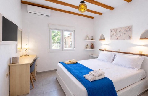 Skala Eresou Apartment | Eressian Lodgings - Skala Eressos