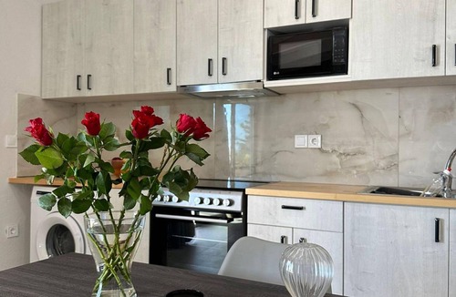 Frinion Apartment | Eris Apartment - 2 Bedroom Apartment