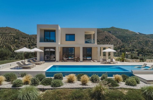 Argassi Villa | Euphoria Hill 3 Bedroom Villa with Private Pool