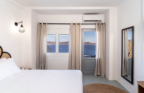 Therasia Hotel | Evanthia Best View