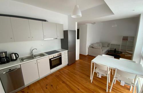 Metamorfosi Apartment | F.R. House