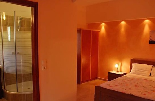 Agios Matthaios House | Family- Friendly House On The Beach