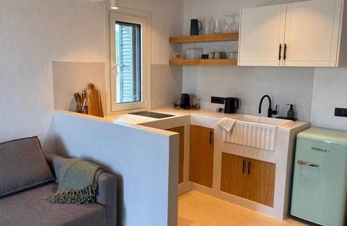 Fanes House | Fanes Breeze Lodges - Lodge Sykia