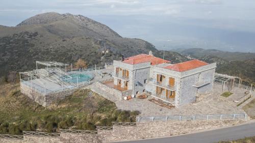 Laconia Region Hotel | Faris Hotel