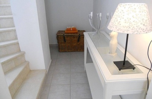 Petaleia Villa | Fedrita: mountain-sea views/private pool/wi-fi/ac/bbq/2 km to the beach.