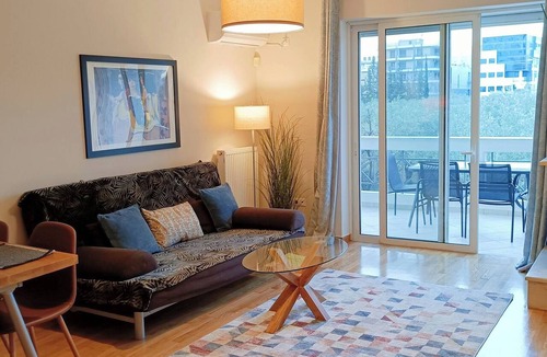 Khalandrion Apartment | Filoxenia House Marousi Olive Tree View, Parking