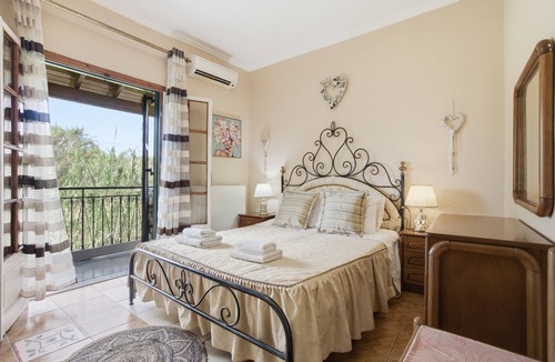 Corfu Apartment | Flat near Corfu Airport with Balcony, Wi-Fi, and Air Conditioning