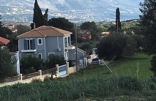 Kaligata House | Flat - Sleeps 2 - Parking - Patio