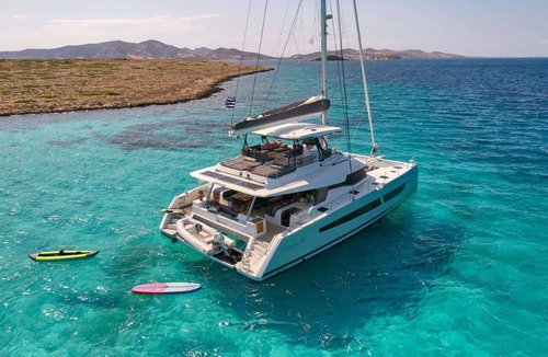 Alimos Boat Rental | Floating Villa: Yacht Vacation with Captain & Chef - 10 Guests - 61 Ft