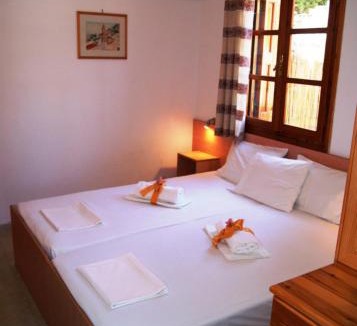 Symi Apartment | Fofi Apartments
