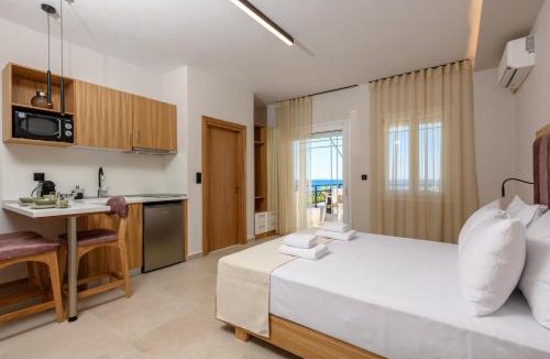Chrisi Ammoudia Apartment | Fotini Studios Thassos