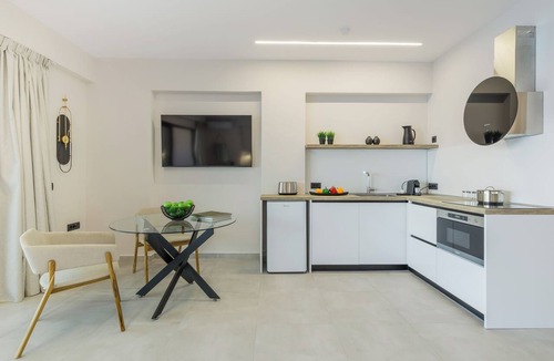 Argostoli Apartment | Fteri Lassu Retreat