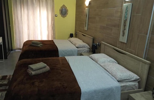 Larissa Apartment | G M 2 ROOMS KENTRO in the heart of the city