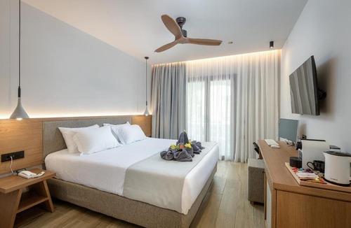 Lambi Hotel | Gaia Garden