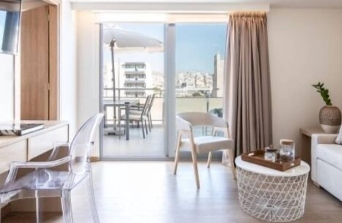 Piraeus Hotel | Gallery Suites & Residences, Piraeus