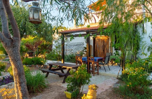 Agios Nikolaos Town House | Garden house & sea view Yù Yī