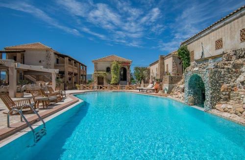 Kalamaki Apartment | Garden Village Hotel