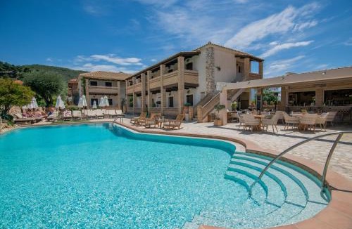 Kalamaki Apartment | Garden Village Hotel
